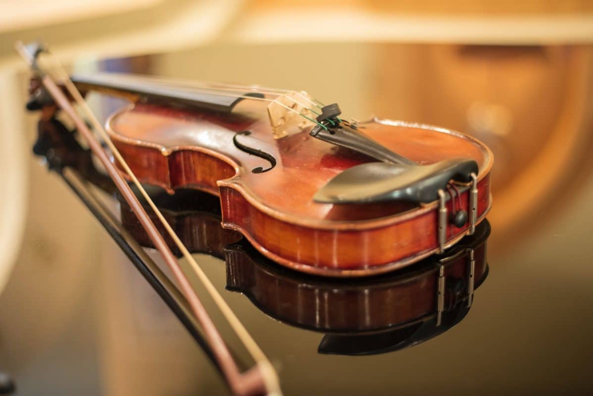 The Elegance of Violin Solos