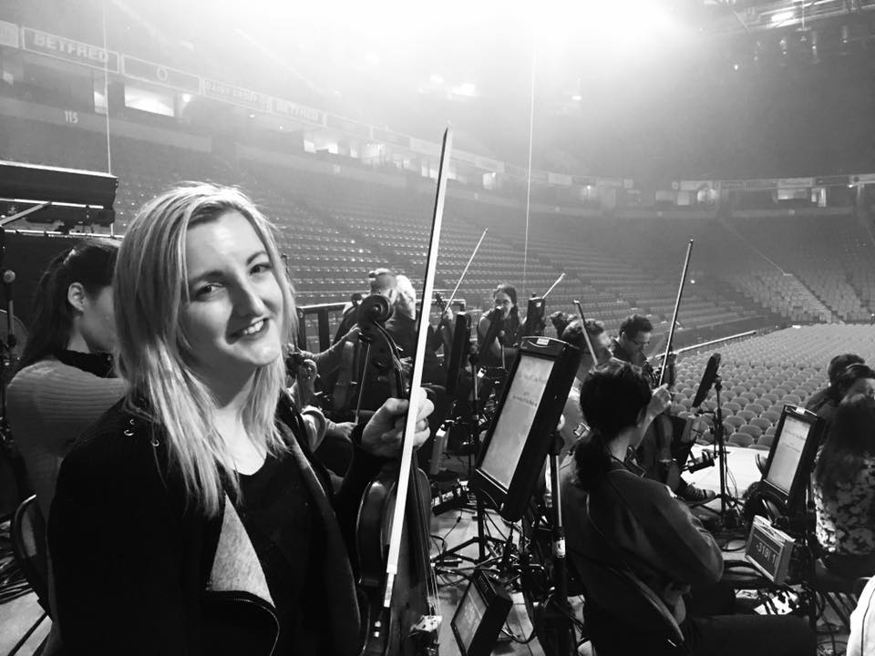 Aurelia violinist